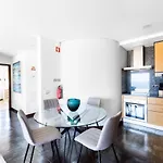 360 Rooftop On The - Nativo Oceanfront Apartment Nazare